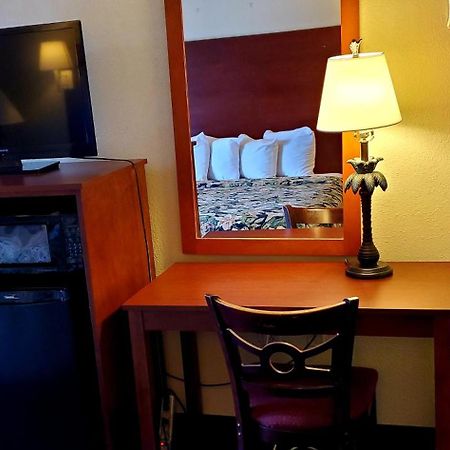 Conway Express Inn Номер фото