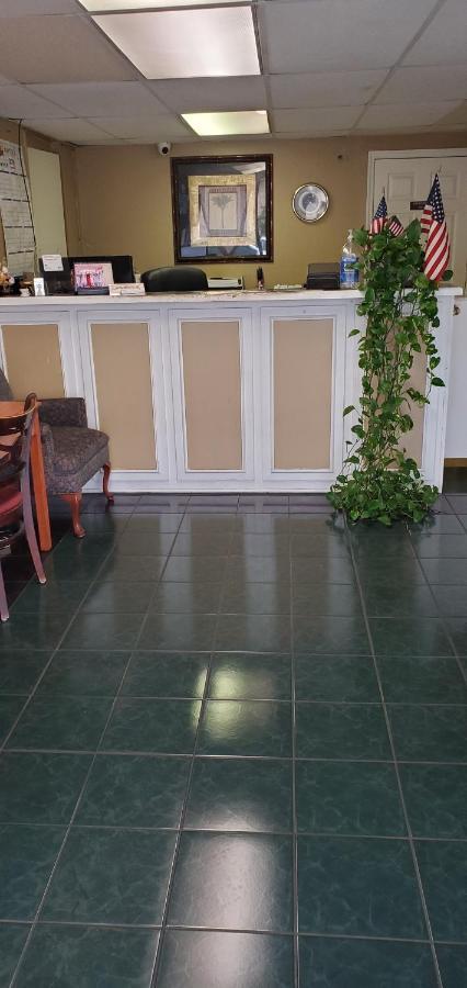 Conway Express Inn Экстерьер фото